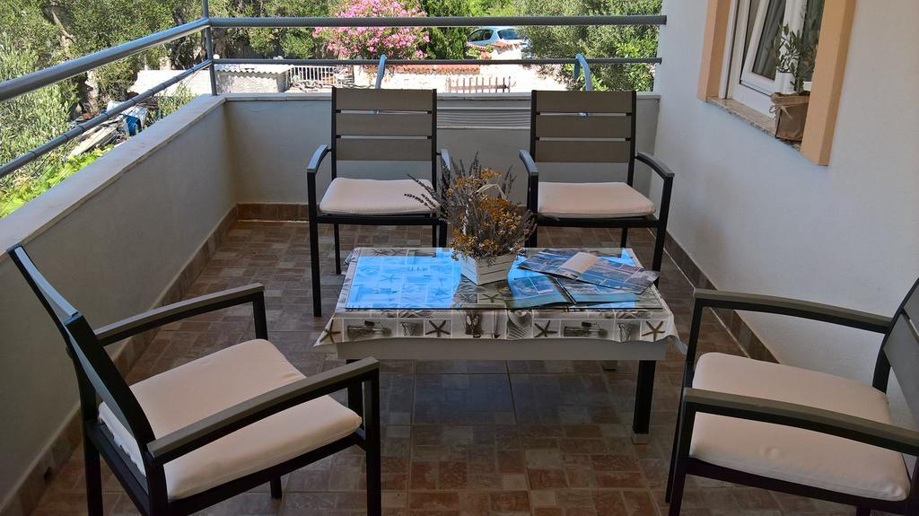 לון Apartments Krusvina מראה חיצוני תמונה