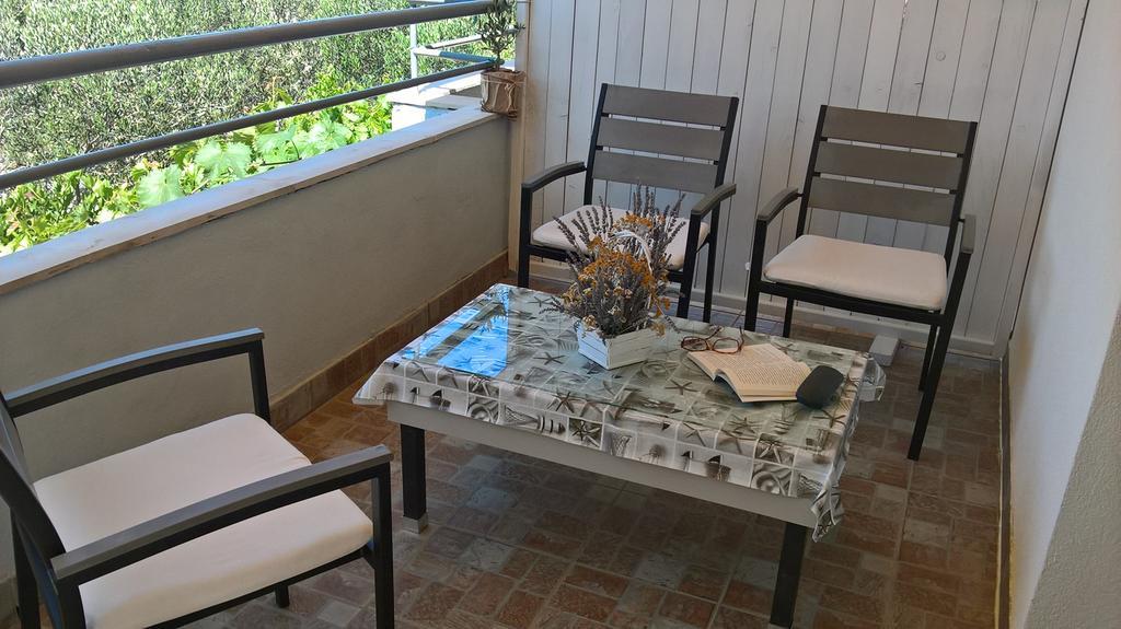 לון Apartments Krusvina מראה חיצוני תמונה