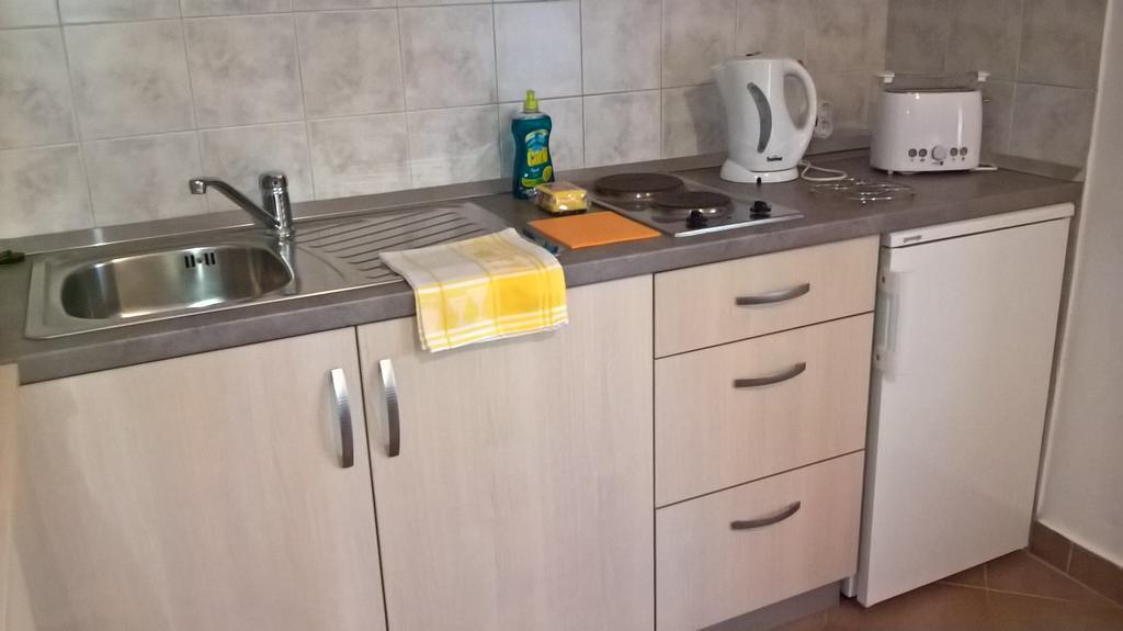 לון Apartments Krusvina מראה חיצוני תמונה